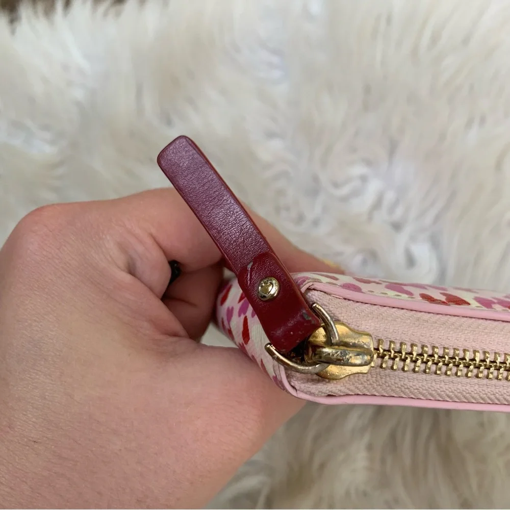 Kate Spade Hearts Accordion Zipper Wallet